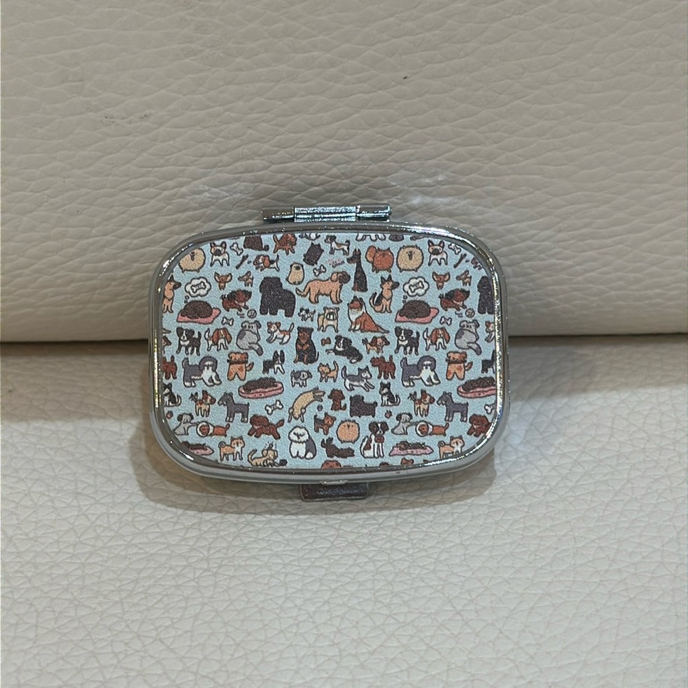 NIB 1pc Doggy Doodle Cartoon Trendy square Pill /Small Jewelry Box